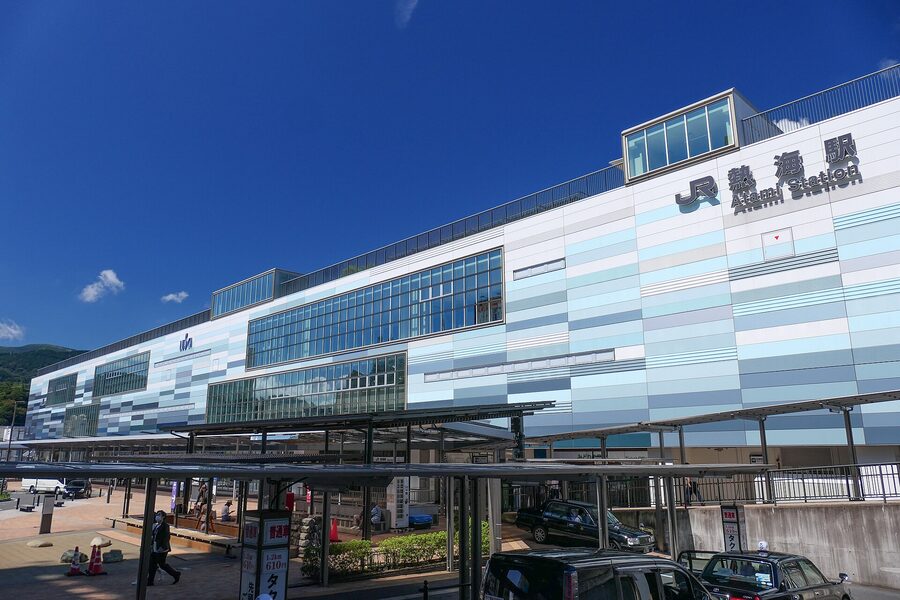JR Atami Station exterior