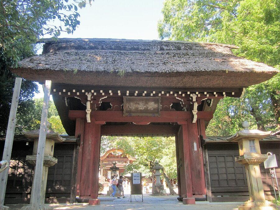 Jindaiji temple main gate in Chofu, one of Tokyo's oldest temples
