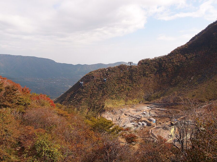 Owakudani volcanic valley with plumes of sulphurous steam