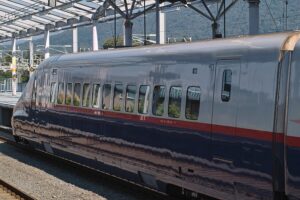 E2 Asama Shinkansen at Karuizawa Station