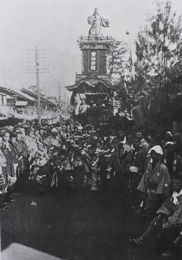 Row of preserved kura-zukuri storehouse buildings on Ichibangai in Kawagoe
