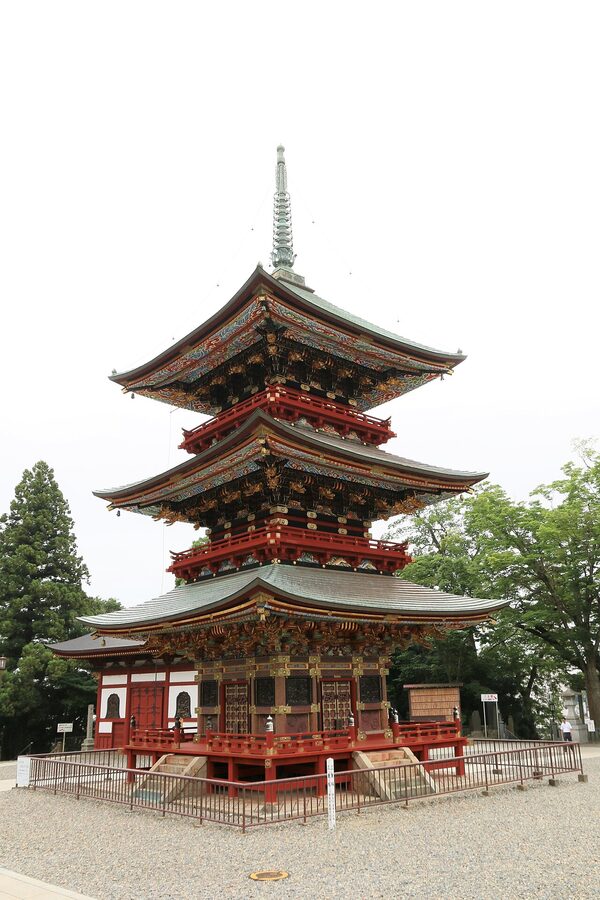 Three-storied pagoda at Naritasan Shinshoji from 1712