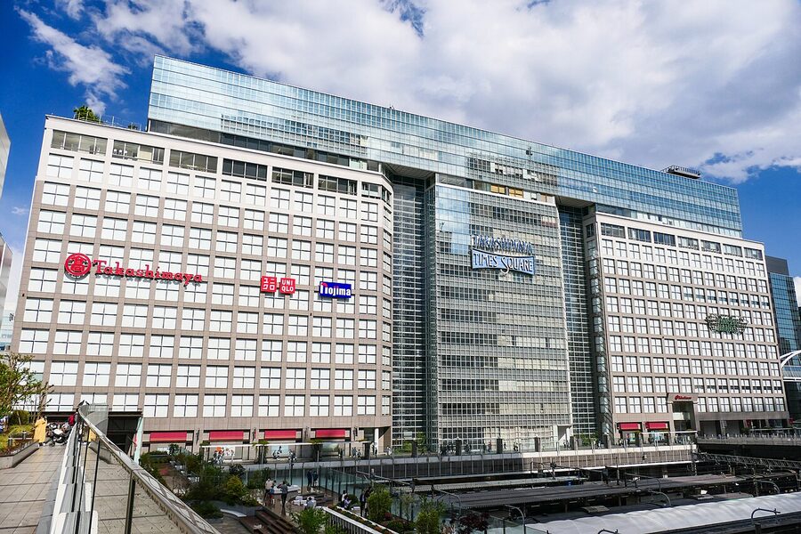 Takashimaya Times Square Shinjuku glass exterior