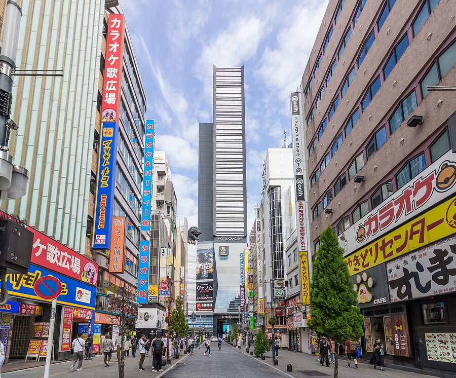Shinjuku Toho Building with the Godzilla head sculpture