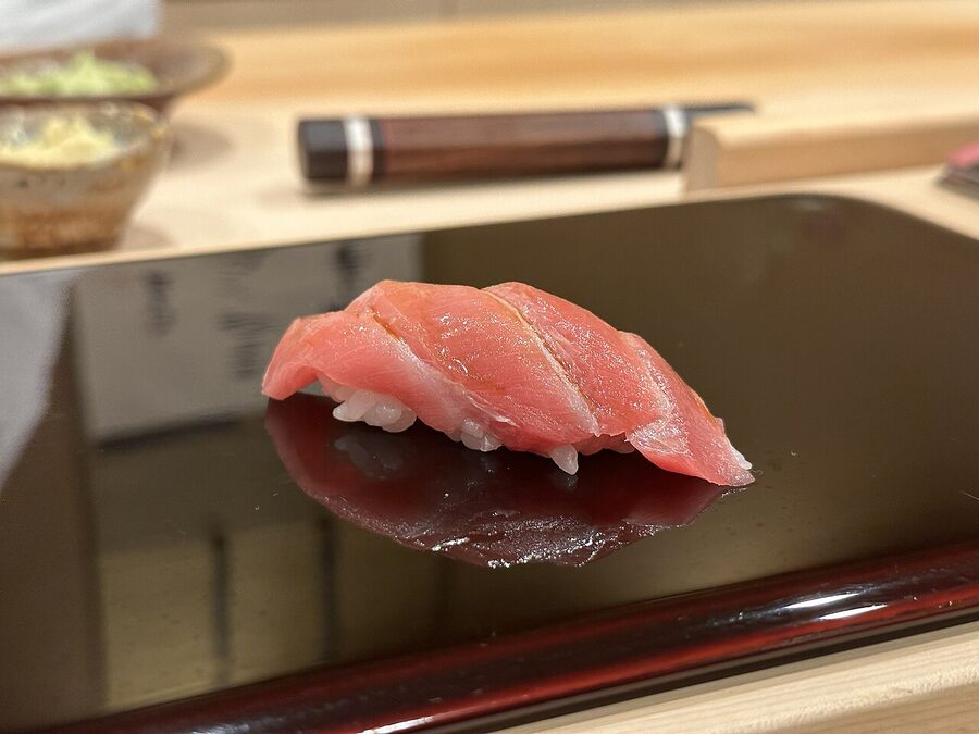 Maguro otoro fatty tuna nigiri close-up