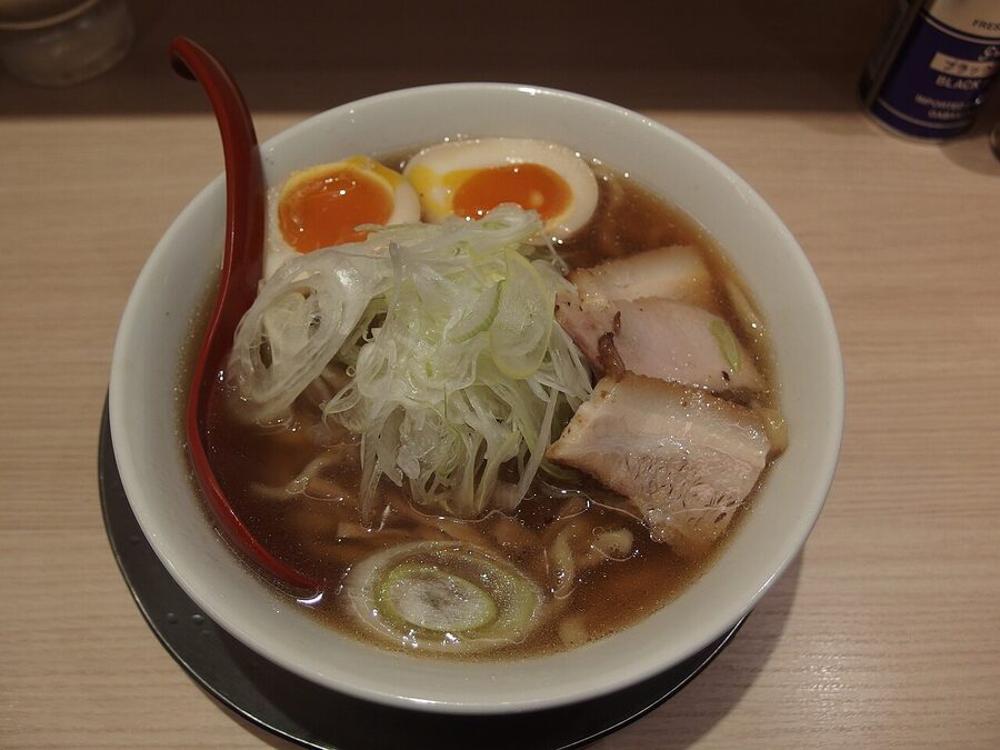 Shoyu ramen bowl at Shichisai in Tokyo Ramen Street