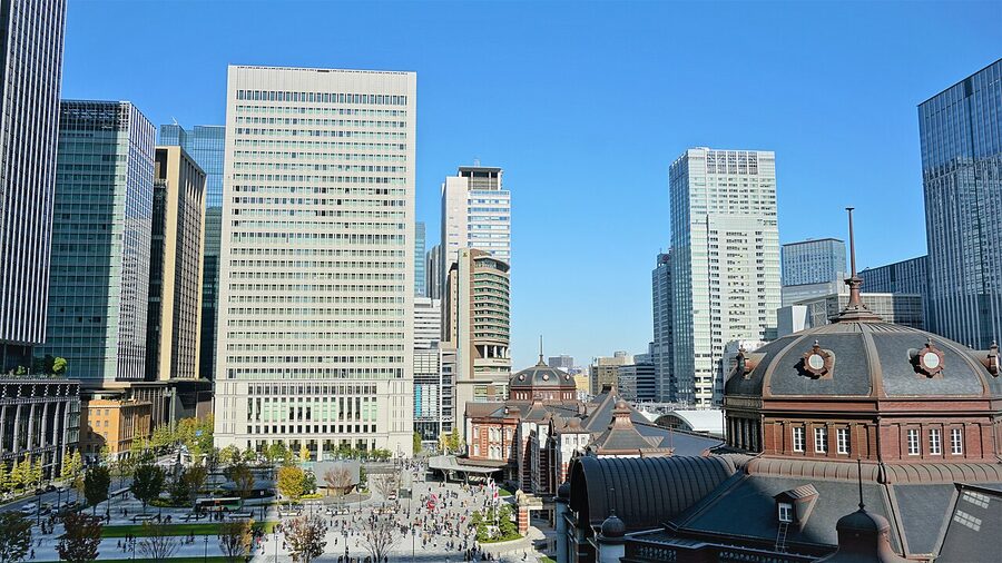 Marunouchi Central Plaza from JP Tower with Tokyo Station facade