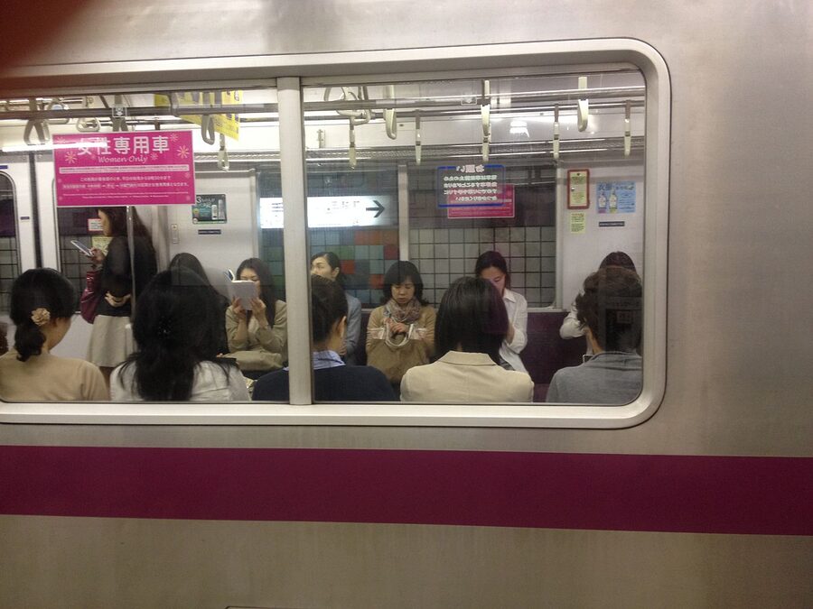 Women-only carriage signage on a Tokyo subway platform