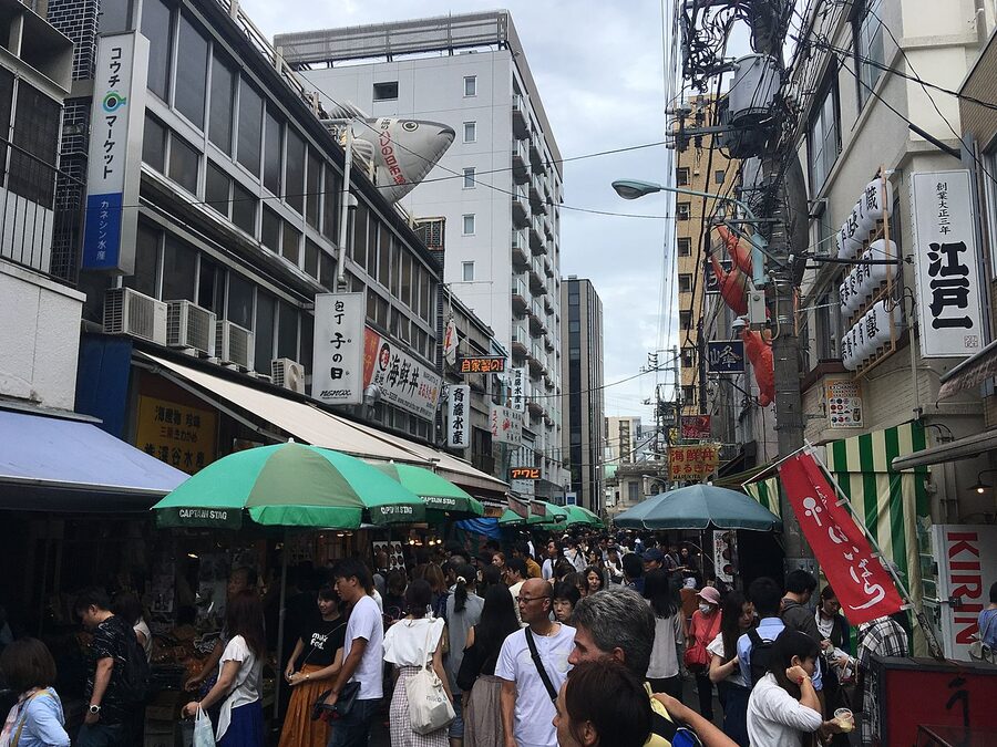 Shopfronts and signage along the main alley of Tsukiji Outer Market