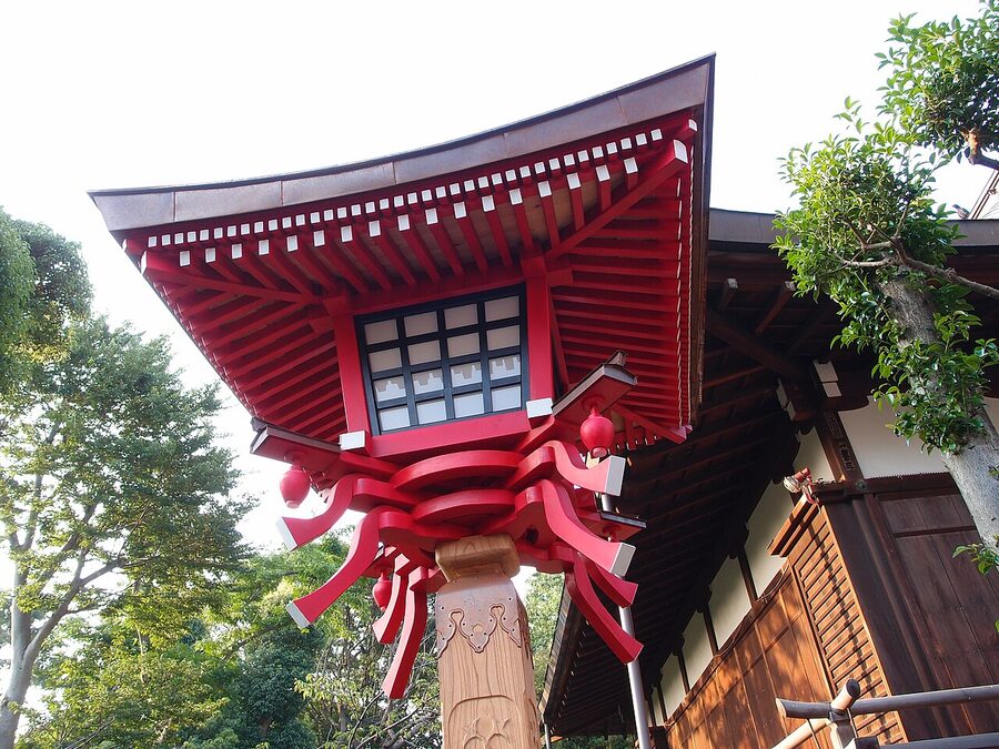 The wooden stage of Kiyomizu Kannon-do Temple in Ueno Park, a small copy of Kyoto's Kiyomizu-dera