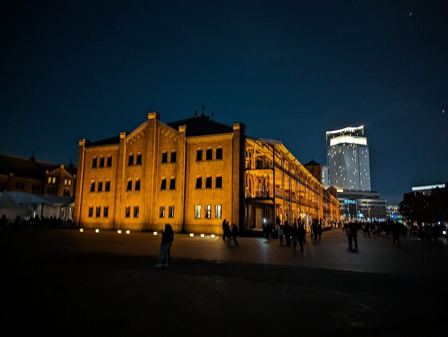 Yokohama Red Brick Warehouse with people walking on the plaza