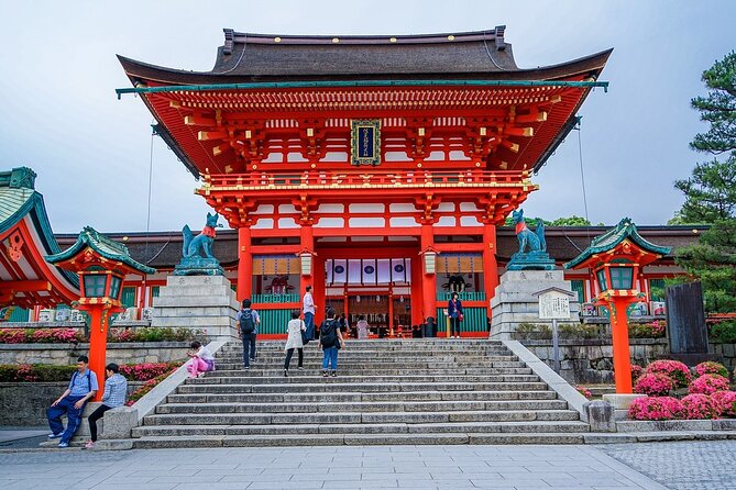 10-Day Private Tour with more than 60 Attractions in Japan - Day 7: Golden Pavilion, Arashiyama, and Gion