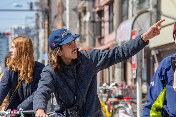 2.5 Hour-Guided Cycle Tour in the Central Tokyo - Under Tokyo Skytree and across the river