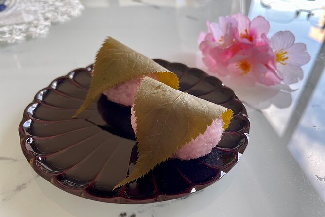 2 Hours Mochi &Nerikiri Making & Matcha Class in Bunkyo - Yuko’s teaching style