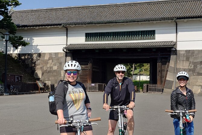 3-Hour Tokyo Private E-Bike Tour Starting from Your Hotel - Parks, shrines, and everyday neighborhoods
