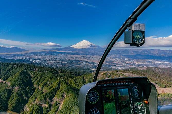75-Min Mt. Fuji Half Day Private Helicopter Tour - Why the private format matters