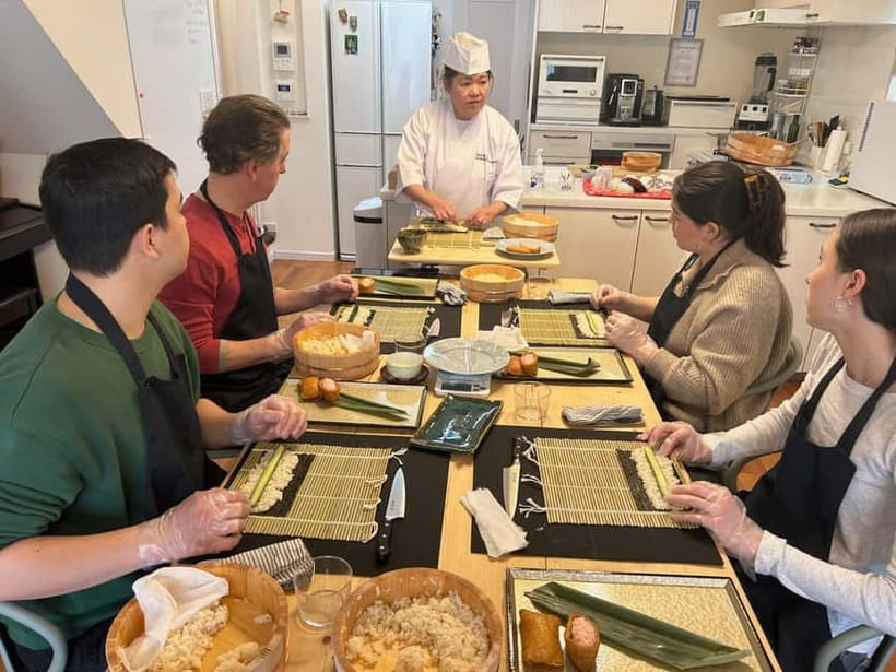AKEMI's SUSHiKiTCHEN: A fun sushi cooking lesson in Tokyo - Key points to know before booking
