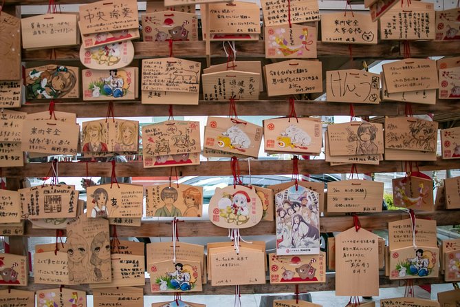 Akihabara Tailor-made Private Tour for Anime Fans - HoneyHoney for a first maid cafe experience