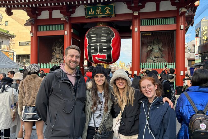 Asakusa: 2-hour history exploration - Decoding the giant lantern at Kaminarimon