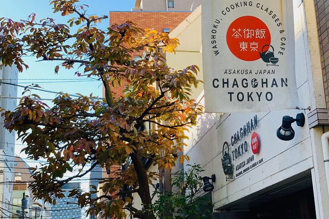 Asakusa Classic Ramen & Crispy Gyoza Cooking Class - Why the Small Group Matters