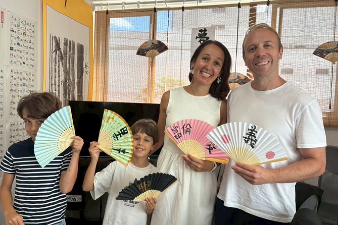 Asakusa：Japanese Calligraphy & Make your original folding fan! - Key points to know before booking