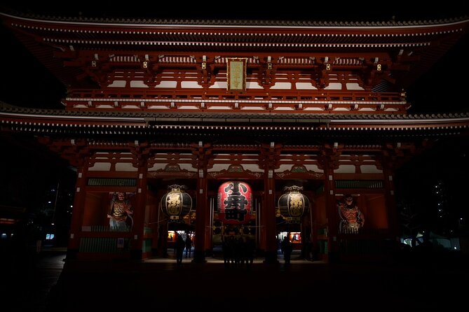 Asakusa Night Evening Walking Tour with English-Speaking Guide - A short pause at Asakusa Shrine