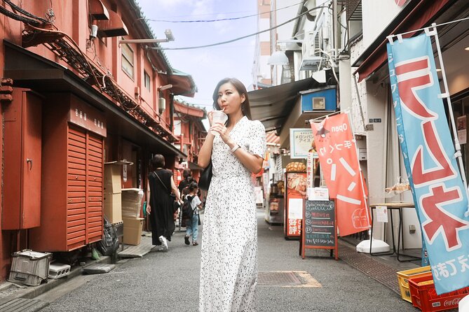 Asakusa Personal Video & Photo with Kimono - Walking Through Senso-ji in Kimono