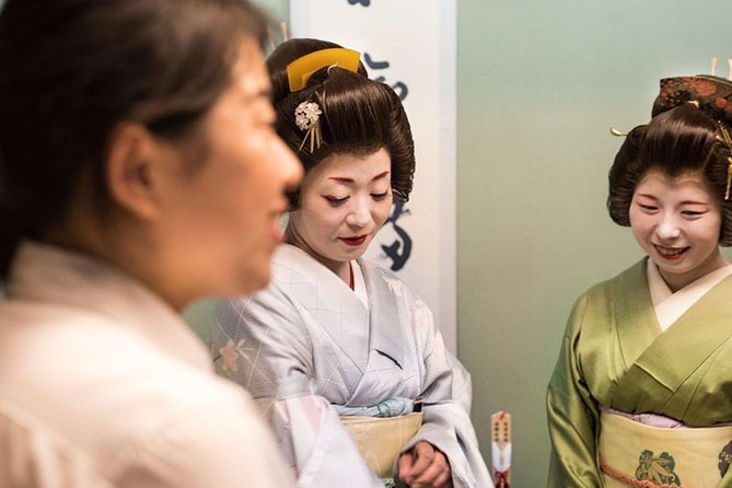 Authentic Geisha Performance with Dinner in Tokyo - Key points to know before booking