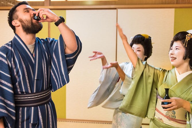 Authentic Geisha Performance with Dinner in Tokyo - Geisha games make the evening less formal
