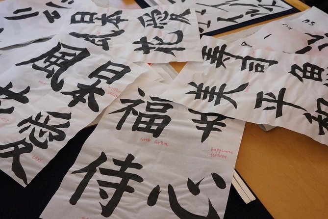 Authentic Japanese calligraphy class in Tokyo! Kanji your name - Starting with Japanese writing systems