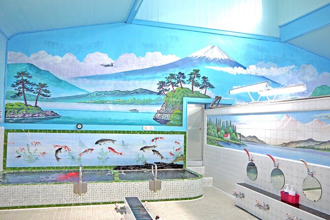 Authentic Onsen Experience Tattoo Friendly Hidden Gem in Shinjuku - Who will enjoy this Shinjuku experience most?