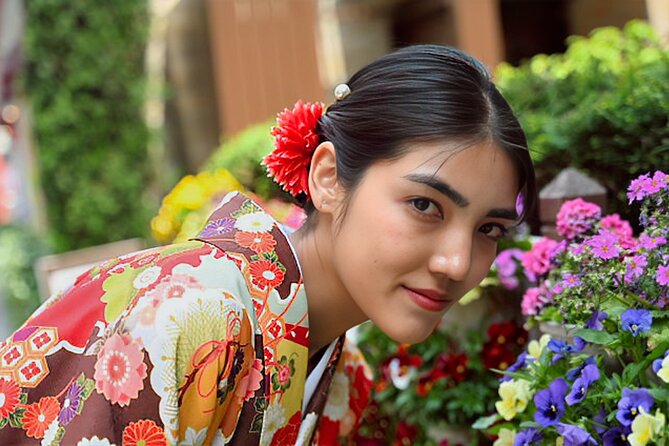 Beautiful Kimono photoshoot in Tokyo - Why Asakusa works so well for kimono portraits