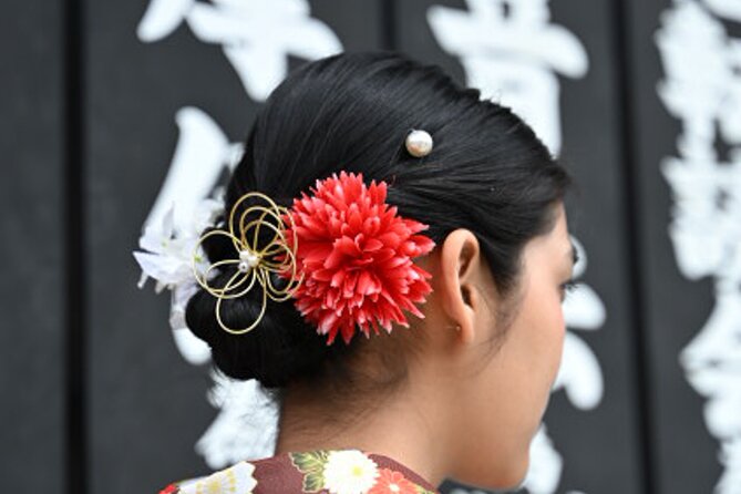 Beautiful Kimono photoshoot in Tokyo - The walk around Asakusa Shrine