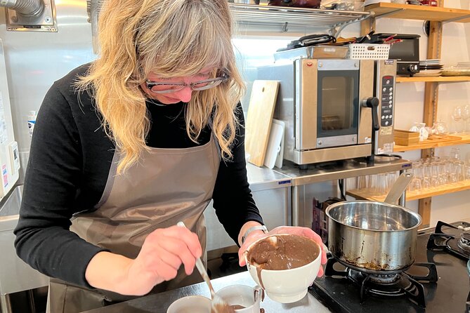 Beauty Vegan Dessert Cooking Class + Sake Kasu Hand Mask Trial! - Who will enjoy this most
