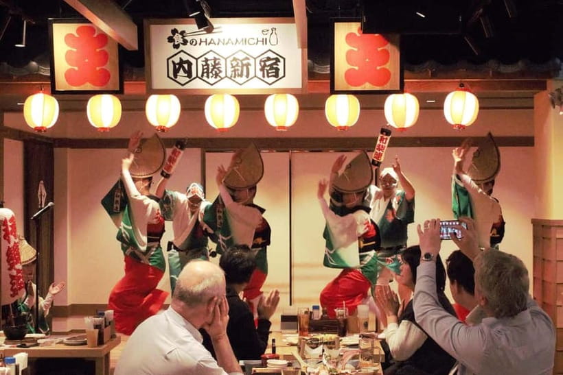 Bon Dance IZAKAYA in Shinjuku, Tokyo - Finding the building in Shinjuku