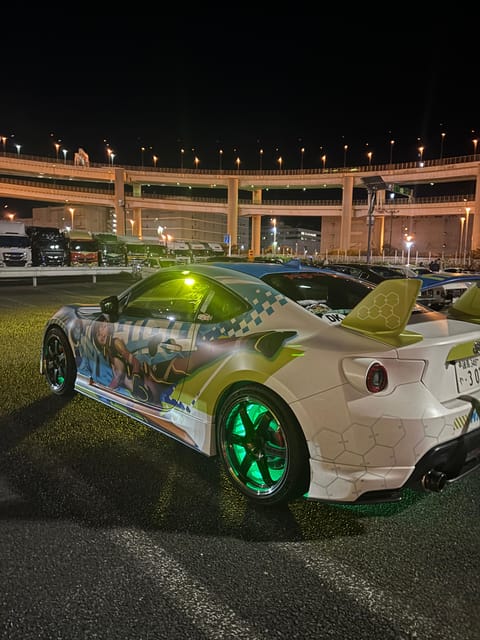 Daikoku cars meet experience by Porsche Macan - Why this tour works for car fans