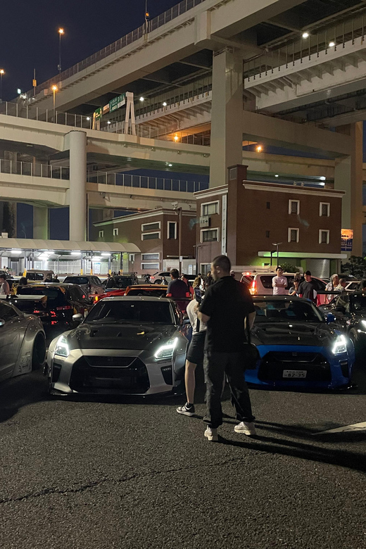 Daikoku Parking Area : JDM car meet tour by a local Japanese - Rainbow Bridge and the Bay Shore Route