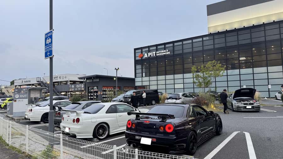 Daikoku & Tokyo Private JDM Tour by 700HP R34 GT-R - How long the evening may last