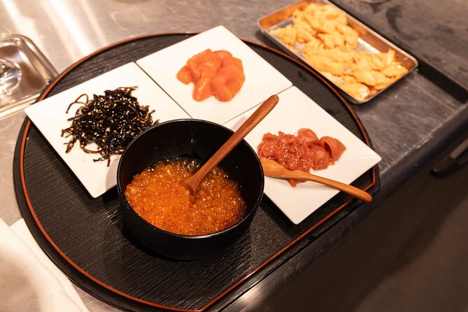 Discover Japanese Umami: Onigiri & Dashi Masterclass in Tokyo - Making onigiri turns lunch into an activity