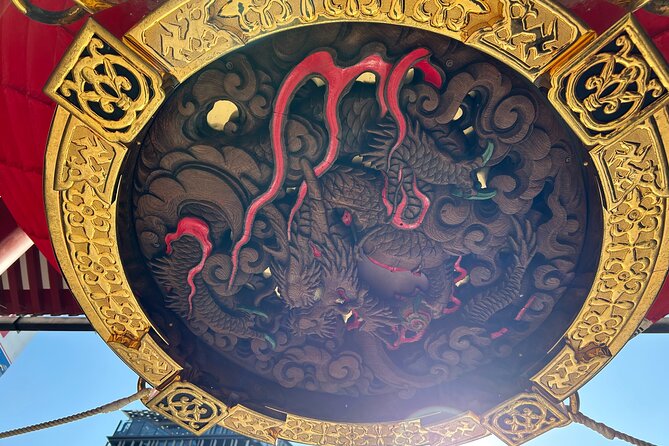 Discover the hidden gems of Tokyo:Private Tour with a Local Guide - Choosing food in Asakusa