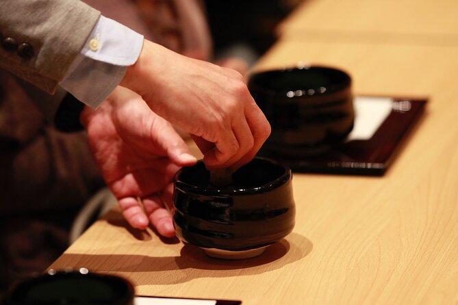 EDOCCO Tea House–A Quick Dive into Japanese Traditional Culture - Making matcha and tasting a Japanese sweet
