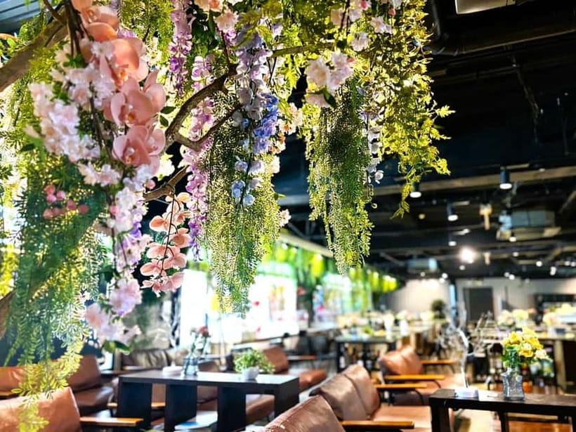 Experience Crafting a Flower-Adorned Mini Japanese Garden - What happens during the 90-minute session