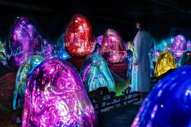 Experience TeamLab Planets in Tokyo - Transforming Space: playful floors and moving bodies