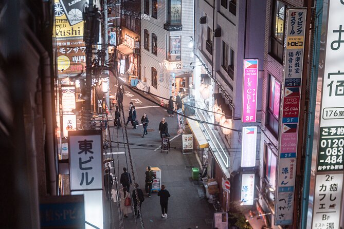 Explore Unique Tokyo Streets / Learn with a Pro Photographer - Who will get the most from this experience