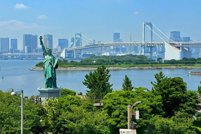 Fish Market & Tokyo Skyline Private Walking Tour