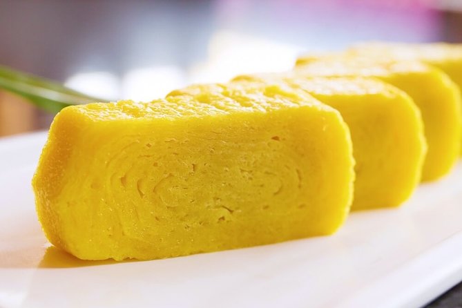 Flavors of Japan Food Tour in Tokyo - Tamagoyaki, eel sushi, and the move toward lunch