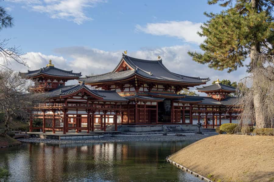 From Osaka: Kyoto & Nara Highlights Day Tour (7 attractions) - Kasugataisha Shrine and the quieter side of Nara