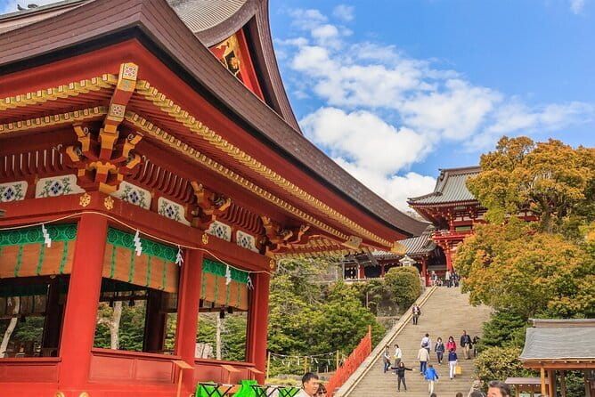 From Tokyo Kamakura, Hachimangu Shrine and Enoshima Full Day Tour - Hase Station and the Enoden coastal ride