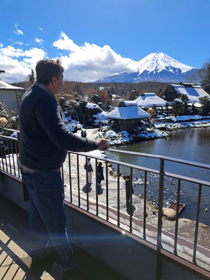 From Tokyo : Mount Fuji Private Day Tour with English Driver - Oshino Hakkai and a glimpse of old Japan
