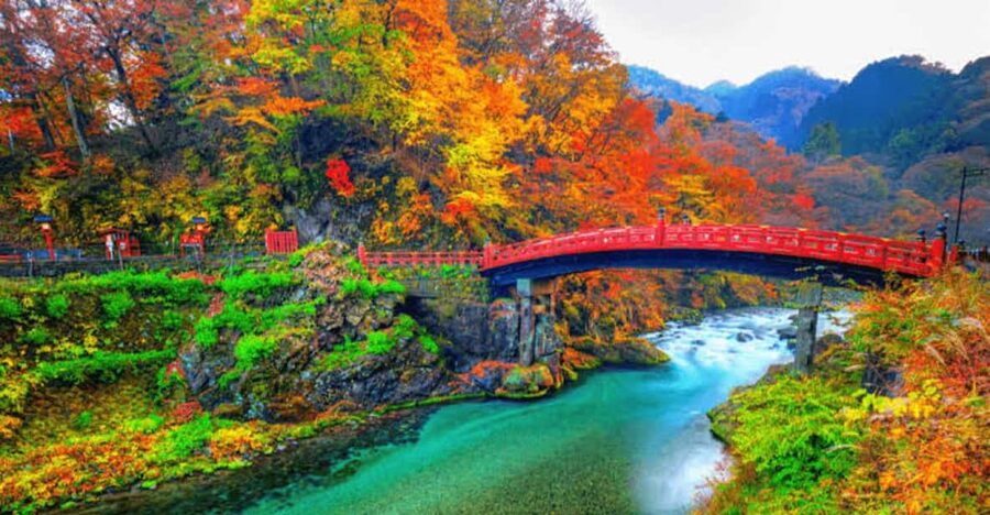 From Tokyo: Nikko luxury Tour with English-speaking Guide - Shinkyo Bridge gives you the right first look